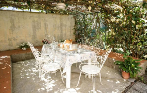 Stunning Apartment In Monteriggioni With Wifi Monteriggioni